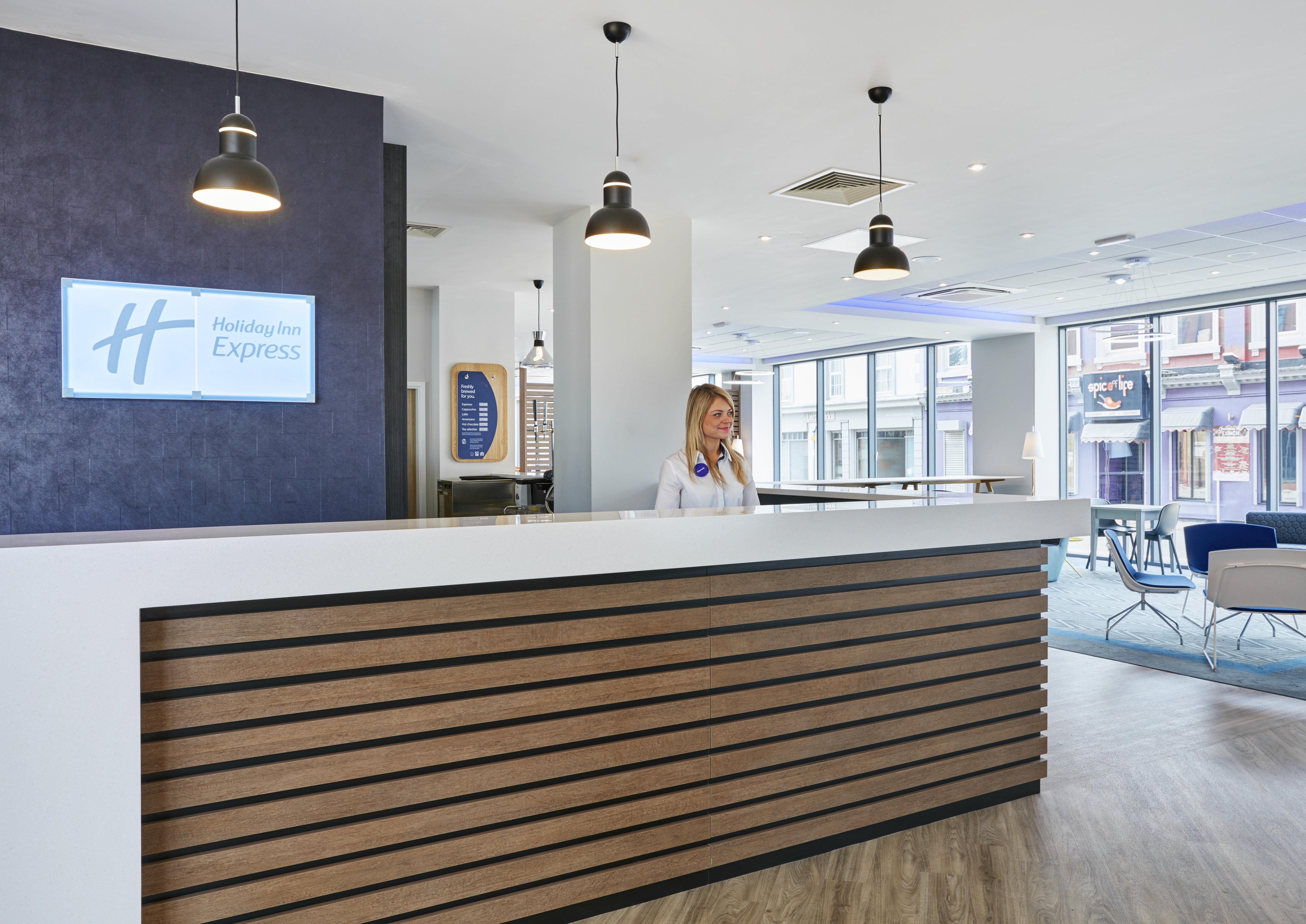 Holiday Inn Express Grimsby By Ihg Buitenkant foto